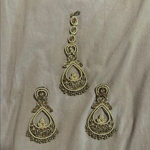 Indian costume jewelry set